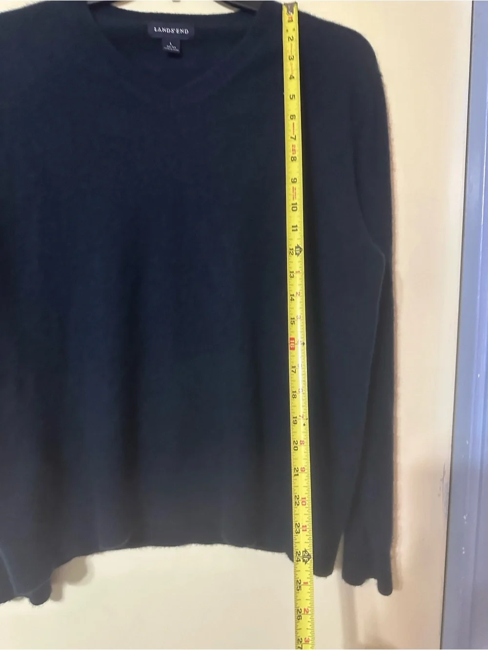 Lands' End Men's Navy V neck  Sweater - blue Solid color 100% cashmere